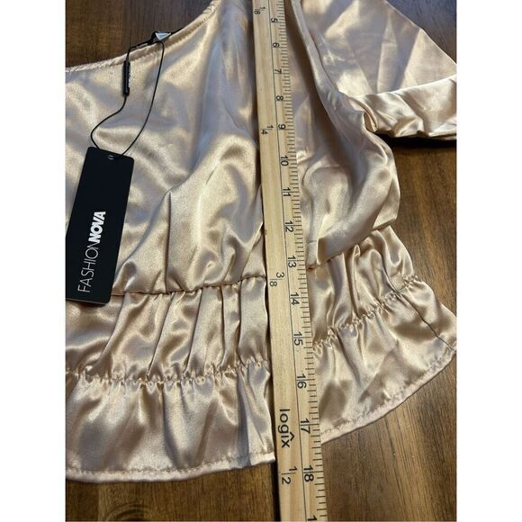 Satin One Shoulder Long sleeved ruched top Taupe size medium - Picture 4 of 6